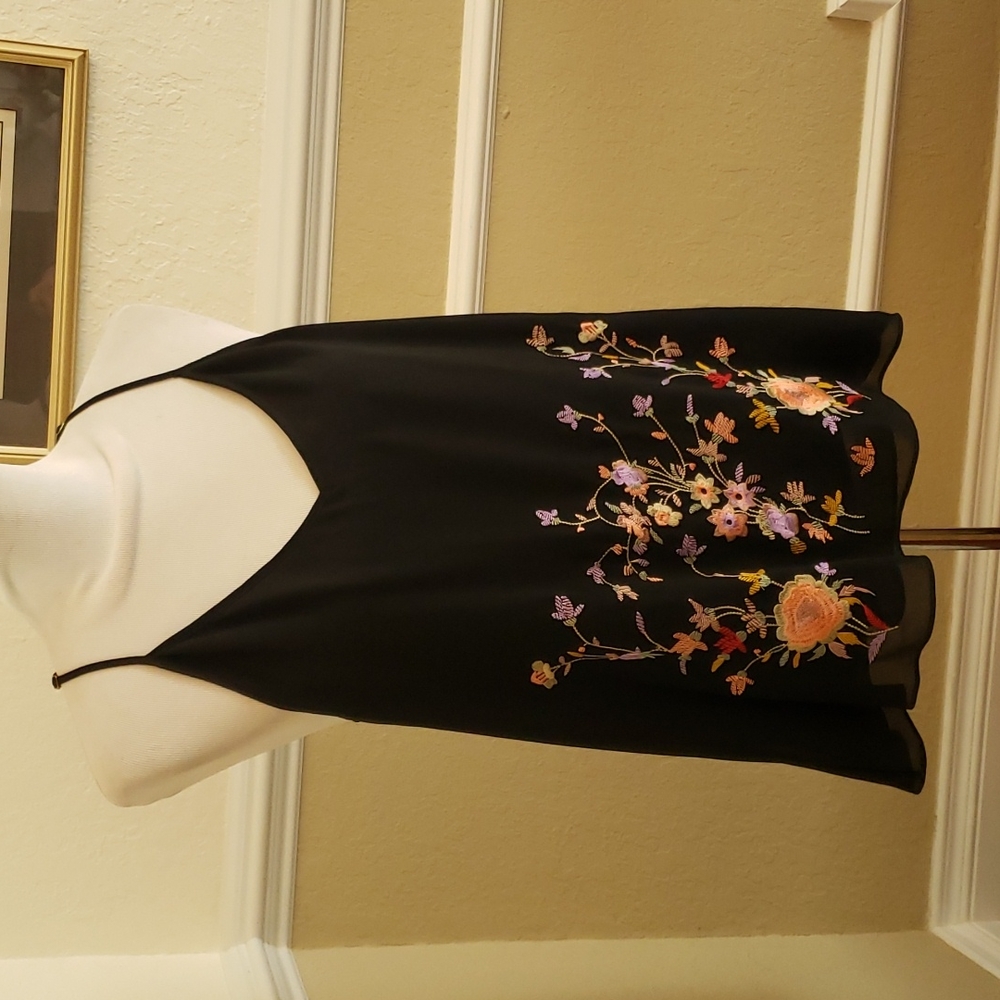 Single brand of Los Angeles embroidered camisole - Picture 1 of 7